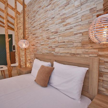 Villa Alex Sinarades ภายนอก รูปภาพ