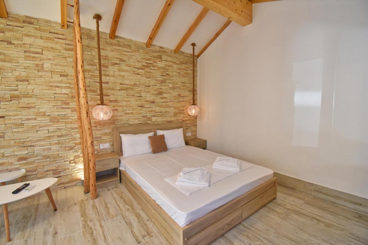 Villa Alex Sinarades ภายนอก รูปภาพ