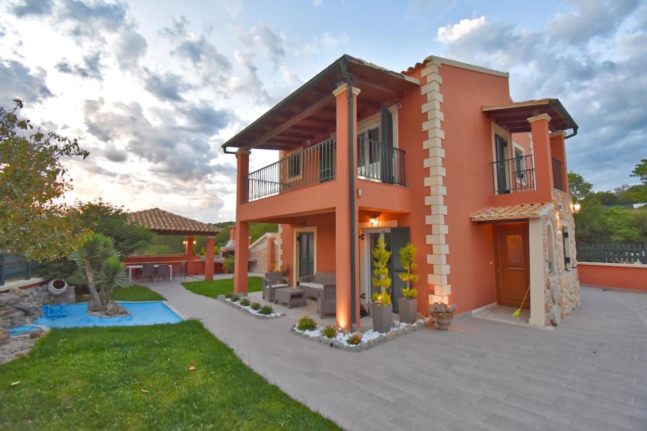Villa Alex Sinarades ภายนอก รูปภาพ